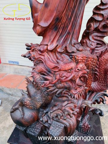 Đạt Ma ngự rồng trắc đỏ đen. Đạt Ma ngự rồng trắc đỏ đen.