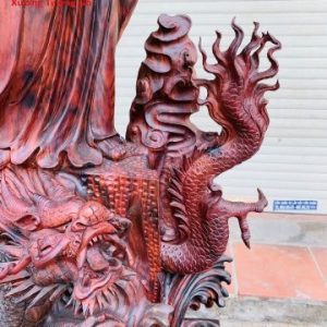 Đạt Ma ngự rồng trắc đỏ đen. Đạt Ma ngự rồng trắc đỏ đen.