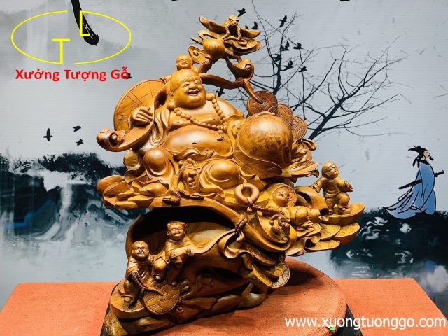 Di lặc ngũ tiểu vác gậy như ý. Di lặc ngũ tiểu vác gậy như ý.