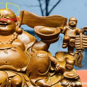 Di lặc ngũ phúc ngồi chum gỗ hương. Di lặc ngũ phúc ngồi chum gỗ hương.