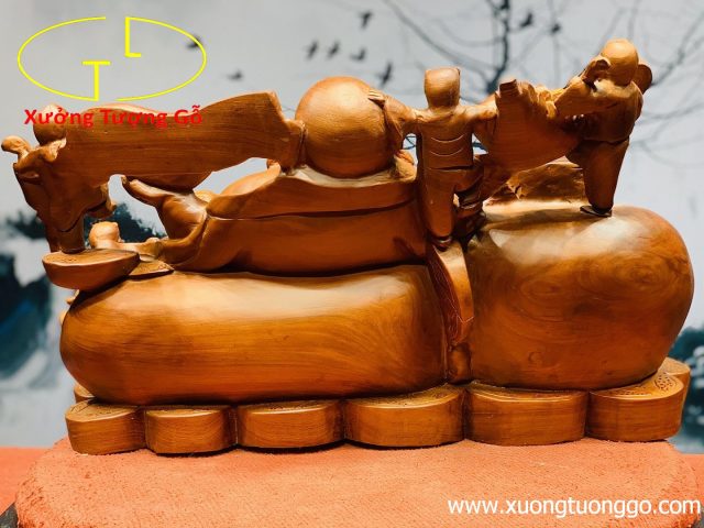 Di lặc ngũ phúc ngồi chum gỗ hương. Di lặc ngũ phúc ngồi chum gỗ hương.