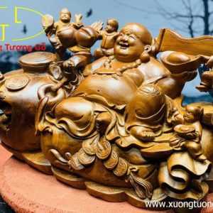 Di lặc ngũ phúc ngồi chum gỗ hương. Di lặc ngũ phúc ngồi chum gỗ hương.