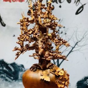 Bình mai gỗ hương. Bình mai gỗ hương.