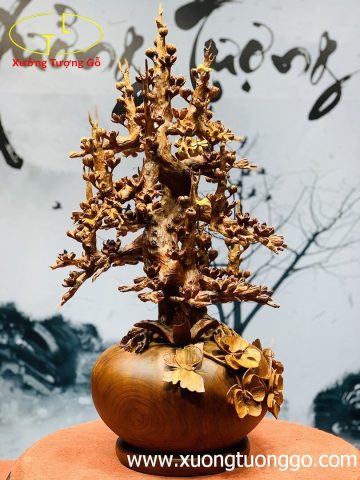 Bình mai gỗ hương. Bình mai gỗ hương.