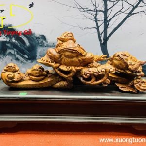 Cầu ngũ cóc gỗ sưa. Cầu ngũ cóc gỗ sưa.