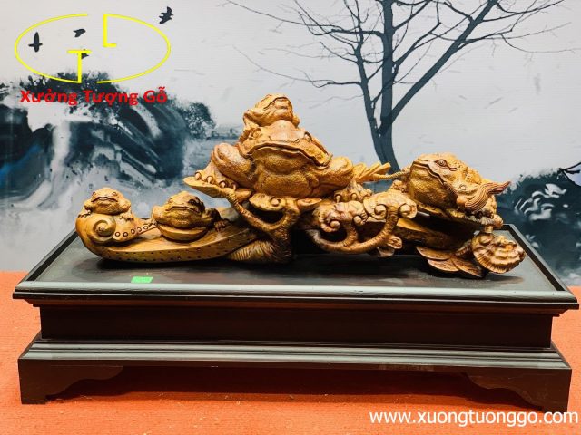 Cầu ngũ cóc gỗ sưa. Cầu ngũ cóc gỗ sưa.
