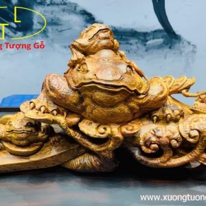 Cầu ngũ cóc gỗ sưa. Cầu ngũ cóc gỗ sưa.
