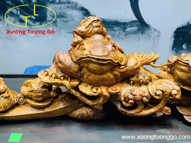 Cầu ngũ cóc gỗ sưa. Cầu ngũ cóc gỗ sưa.