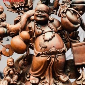 Di Lặc ngũ tiểu đứng vàng trắc Di Lặc ngũ tiểu đứng vàng trắc