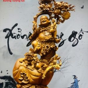 Di Lặc ngũ phúc vác cành đào gỗ hương ta.