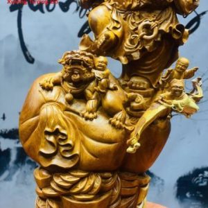 Di Lặc ngũ phúc vác cành đào gỗ hương ta. Di Lặc ngũ phúc vác cành đào gỗ hương ta.