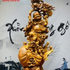 Di Lặc ngũ phúc vác cành đào gỗ hương ta. Di Lặc ngũ phúc vác cành đào gỗ hương ta.