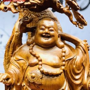 Di Lặc nhị tiểu gánh gậy như ý đứng tùng gỗ hương ta.
