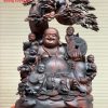 Di Lặc ngũ tiểu cây tùng trắc.