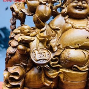 Di Lặc ngũ tiểu vác đào ngồi tiền hương ta.