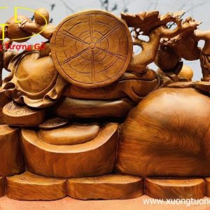 Di Lặc ngũ tiểu vác đào ngồi tiền hương ta.