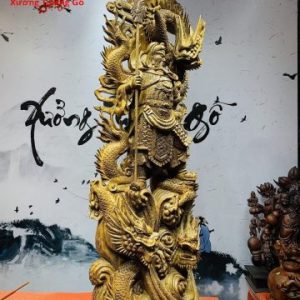 Quan công ngự tam long mun đuôi công. Quan công ngự tam long mun đuôi công.