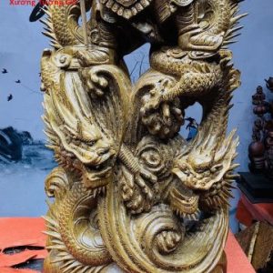Quan công ngự tam long mun đuôi công. Quan công ngự tam long mun đuôi công.