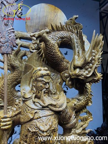 Quan công ngự tam long mun đuôi công. Quan công ngự tam long mun đuôi công.
