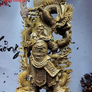 Quan công ngự tam long mun đuôi công. Quan công ngự tam long mun đuôi công.