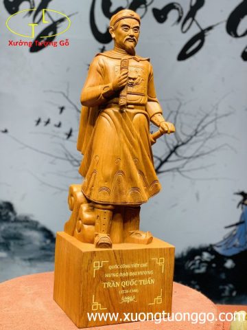 Hưng Đạo Đại vương Trần Quốc Tuấn gỗ hương. Hưng Đạo Đại vương Trần Quốc Tuấn gỗ hương.