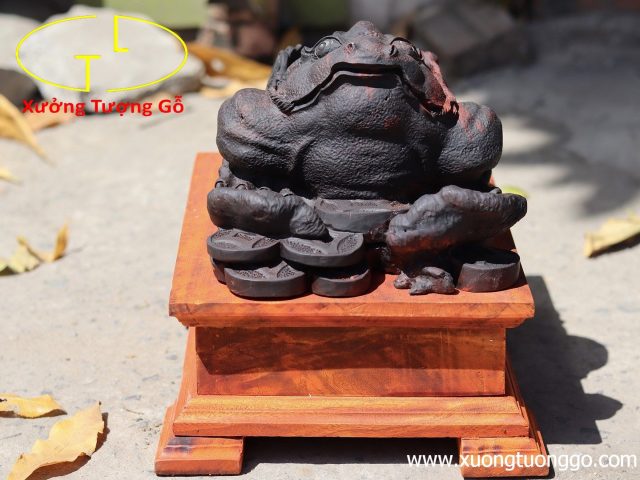 Tượng Thiềm thừ gỗ trắc Tượng Thiềm thừ gỗ trắc