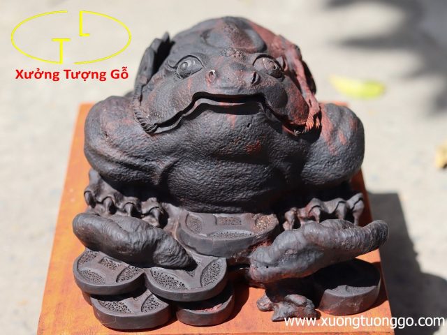 Tượng Thiềm thừ gỗ trắc Tượng Thiềm thừ gỗ trắc