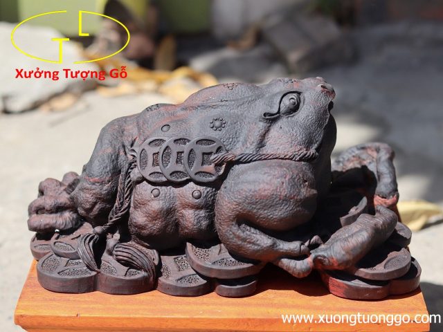 Tượng Thiềm thừ gỗ trắc Tượng Thiềm thừ gỗ trắc