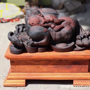 Tượng Thiềm thừ gỗ trắc Tượng Thiềm thừ gỗ trắc