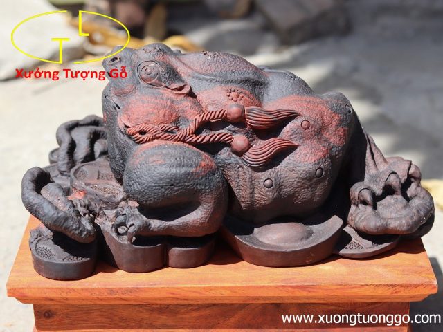Tượng Thiềm thừ gỗ trắc Tượng Thiềm thừ gỗ trắc