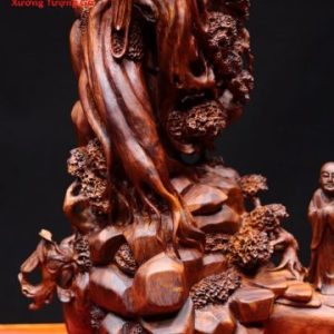 Nhất tâm bái Phật gỗ sưa
