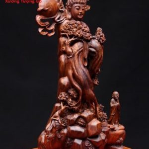 Nhất tâm bái Phật gỗ sưa