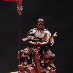 Quan Công chống đao gỗ trắc.