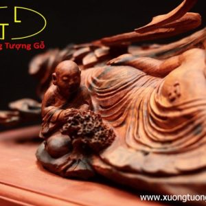 Nhất tâm bái Phật gỗ trắc.