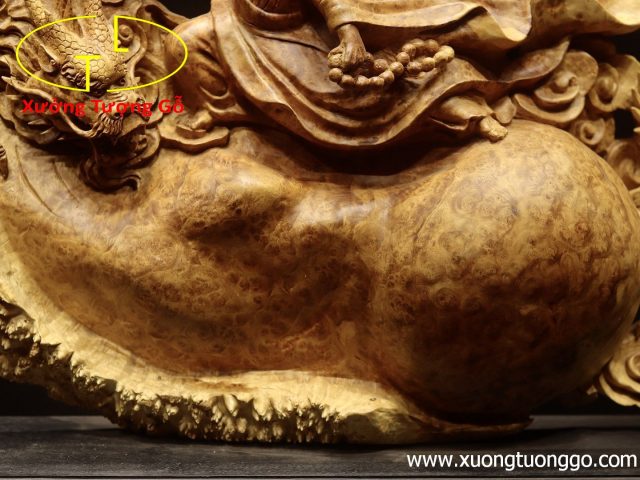 Đạt Ma hàm long gỗ nu hương. Đạt Ma hàm long gỗ nu hương.