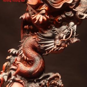Đạt Ma hàm long gỗ trắc. Đạt Ma hàm long gỗ trắc.