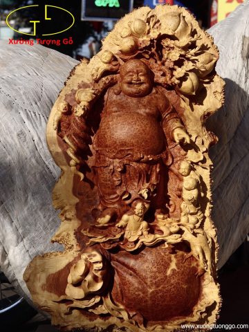 Di Lặc ngũ tiểu vác đào đứng bao tiền gỗ nu hương Di Lặc ngũ tiểu vác đào đứng bao tiền gỗ nu hương