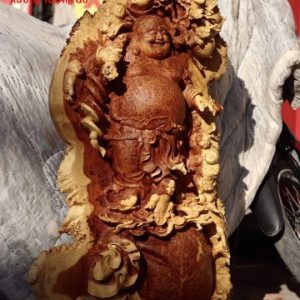 Di Lặc ngũ tiểu vác đào đứng bao tiền gỗ nu hương Di Lặc ngũ tiểu vác đào đứng bao tiền gỗ nu hương