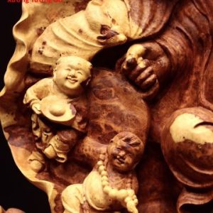 Di Lặc ngũ tiểu vác đào nu hương Di Lặc ngũ tiểu vác đào nu hương