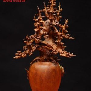 Bình mai gỗ hương. Bình mai gỗ hương.
