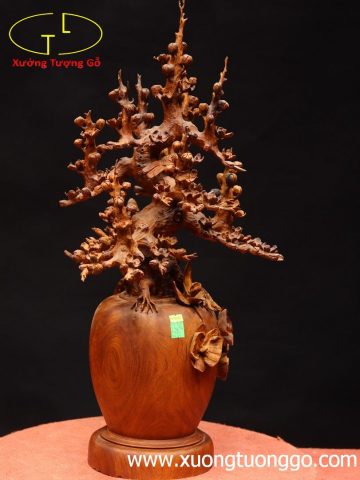 Bình mai gỗ hương. Bình mai gỗ hương.