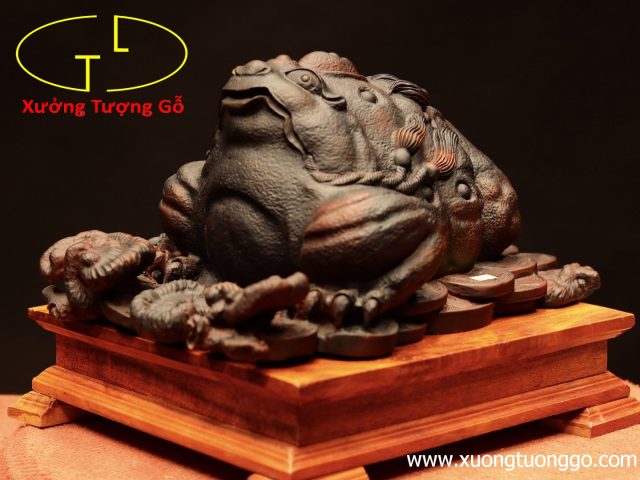 Thiềm thừ gỗ trắc đen Thiềm thừ gỗ trắc đen