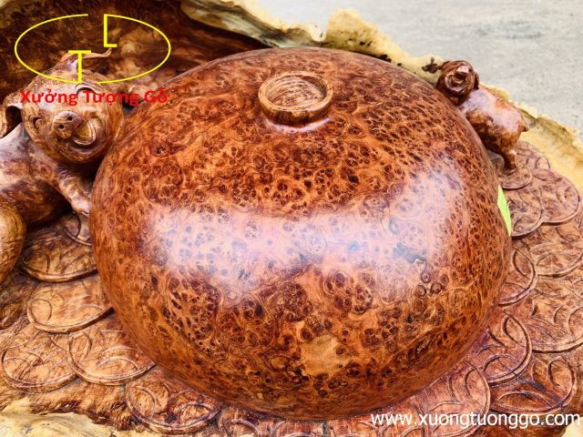 Chum nhị trư gỗ nu hương Chum nhị trư gỗ nu hương
