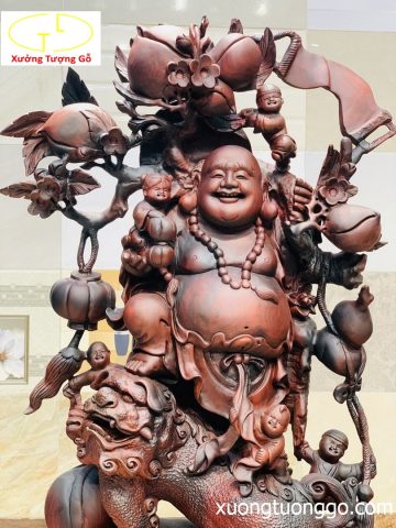 Di Lặc ngũ tiểu vác đào đứng nghê trắc đỏ đen. Di Lặc ngũ tiểu vác đào đứng nghê trắc đỏ đen.