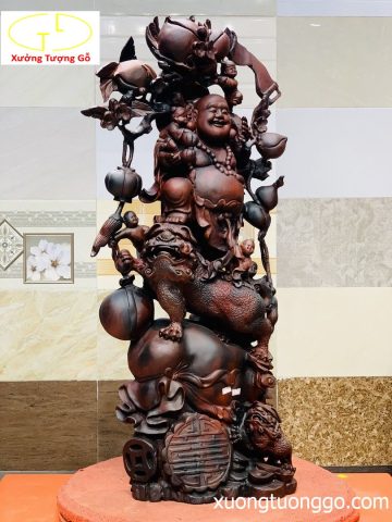 Di Lặc ngũ tiểu vác đào đứng nghê trắc đỏ đen. Di Lặc ngũ tiểu vác đào đứng nghê trắc đỏ đen.
