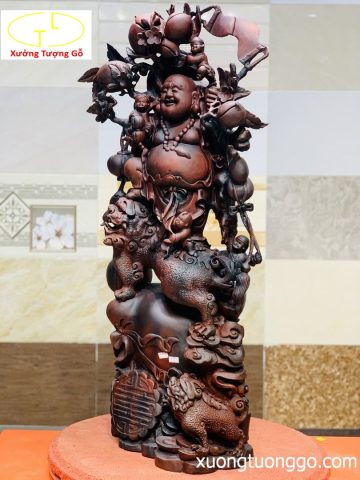 Di Lặc ngũ tiểu vác đào đứng nghê trắc đỏ đen. Di Lặc ngũ tiểu vác đào đứng nghê trắc đỏ đen.