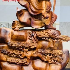 Đạt ma múa võ đứng tùng gỗ hương Đạt ma múa võ đứng tùng gỗ hương