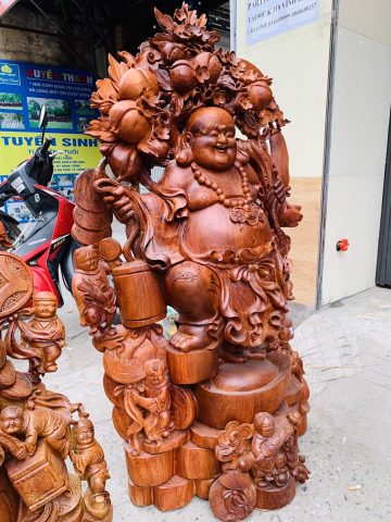 Di Lặc ngũ tiểu( ngũ phúc) vác đào đứng vàng gỗ hương Di Lặc ngũ tiểu( ngũ phúc) vác đào đứng vàng gỗ hương