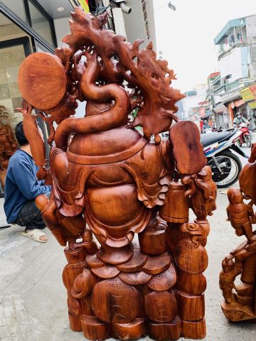 Di Lặc ngũ tiểu( ngũ phúc) vác đào đứng vàng gỗ hương Di Lặc ngũ tiểu( ngũ phúc) vác đào đứng vàng gỗ hương