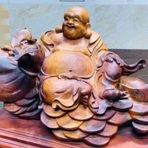 Di Lặc ngồi bao tiền hương ta Di Lặc ngồi bao tiền hương ta